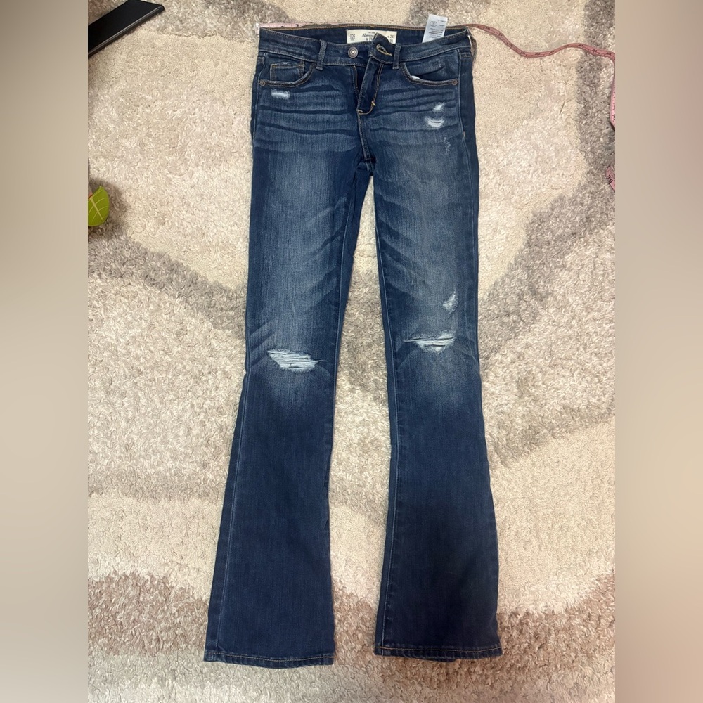 Abercrombie & Fitch Mid Rise Bootcut Jeans 00/24s